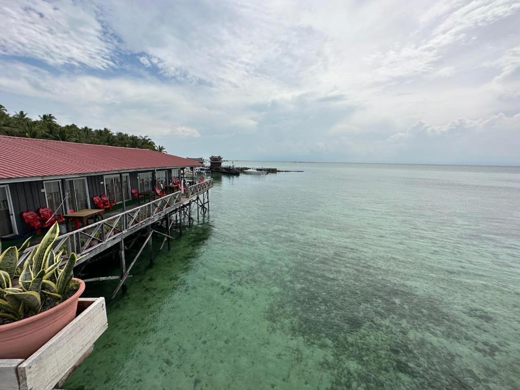 Mabul Backpackers Apartman Mabul Island Kültér fotó